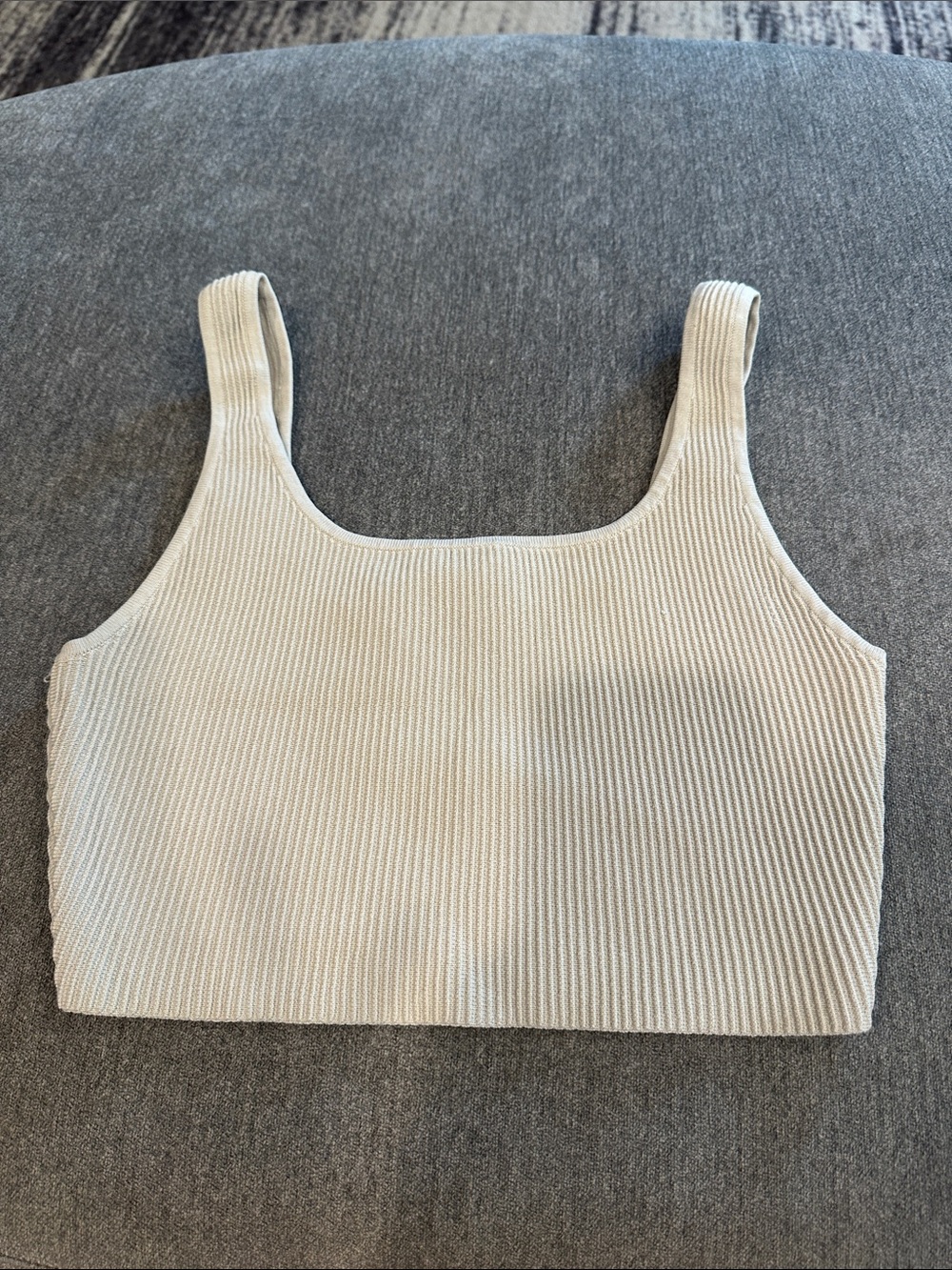 Babaton ribbed crop tank